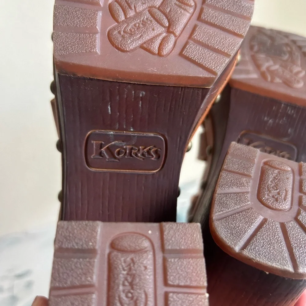 Korks Whitney Platform Heels